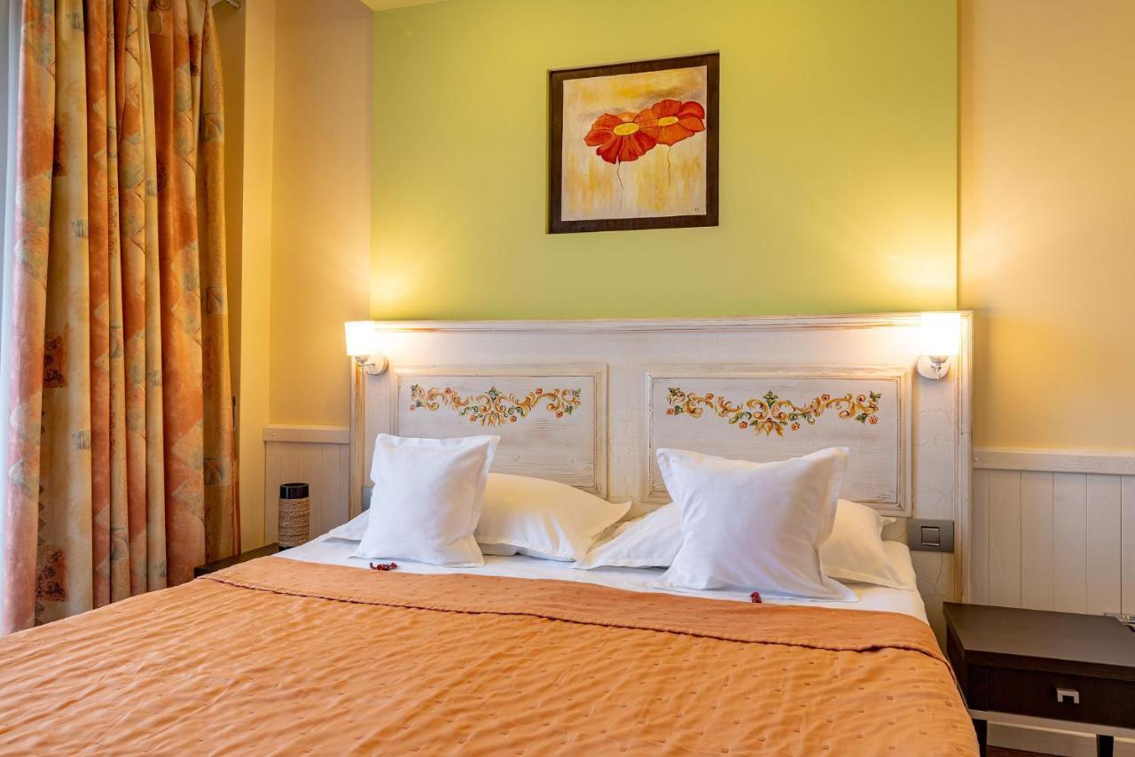 Casa Freya 4*